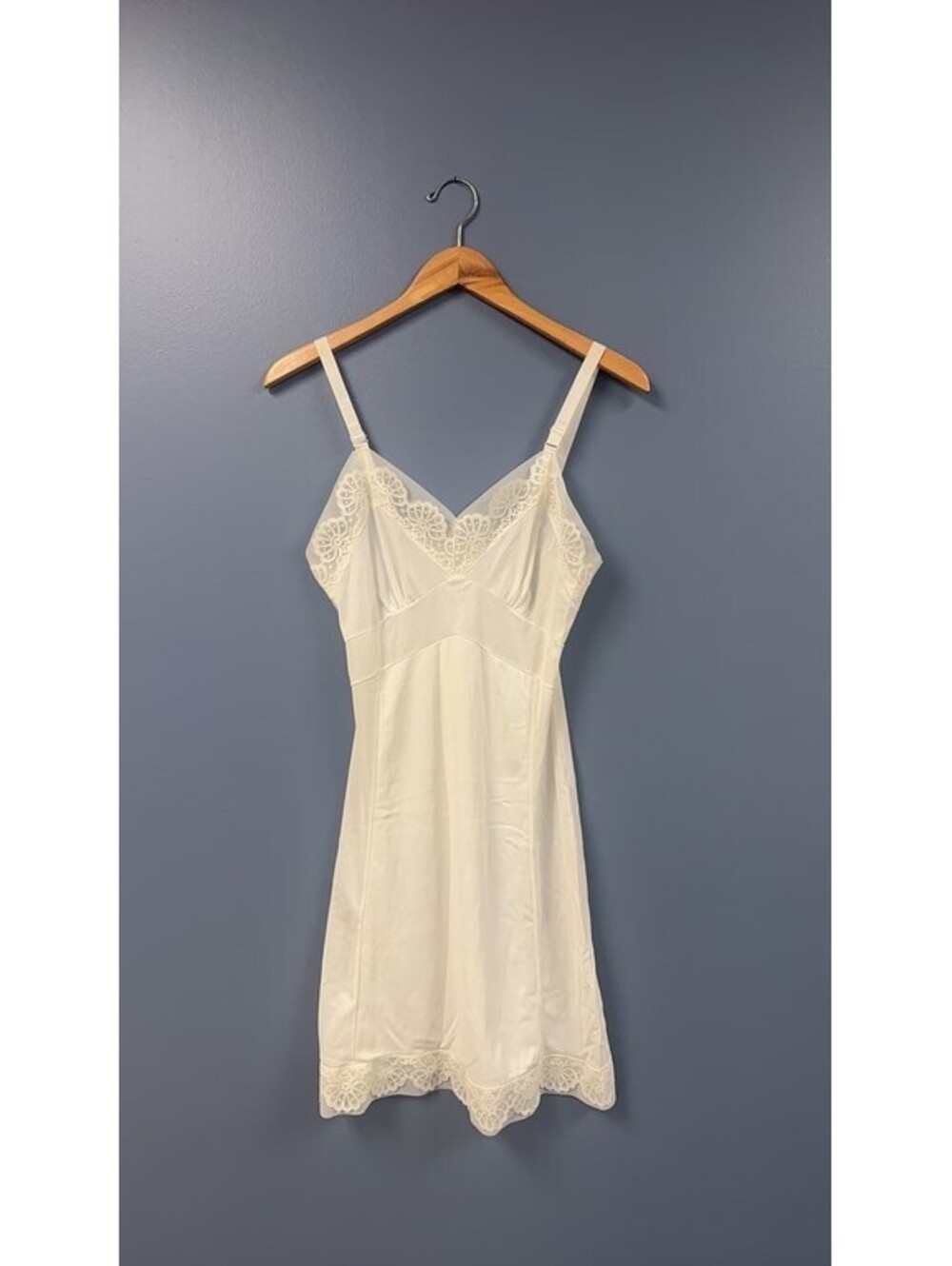 Vintage Women's Lace Trim Slip By Velrose